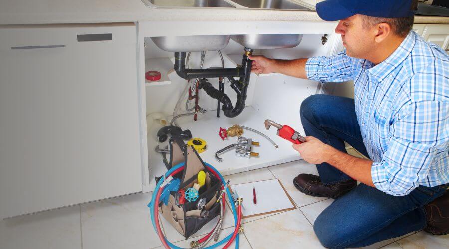 Expert burst pipe repair services in Granbury, TX